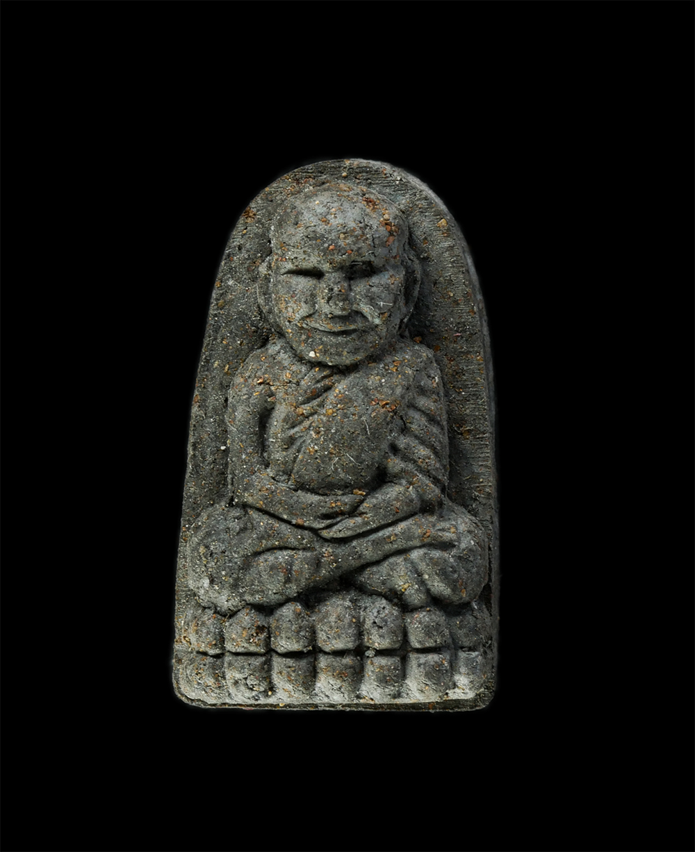 9Dec24 (9)ap.jpg - หลวงปู่ทวดเนื้อว่านผสมผงเหล็กไหล พิมพ์พระรอด วัดห้วยมงคล​ จ.ประจวบคีรีขันธ์ ปี2537 พระเก่าสวย มวลสารดี พุทธคุณรอบด้าน เด่นแคล้วคลาด ปลอดภัย พร้อมกล่อง [..] | https://kamulet.in.th